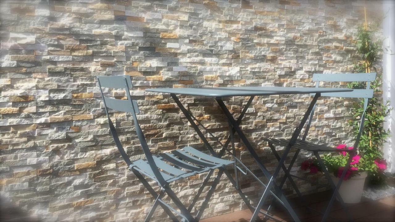 Chambres D'Hotes Chez Thierry Saint-Laurent-dʼAigouze Eksteriør billede